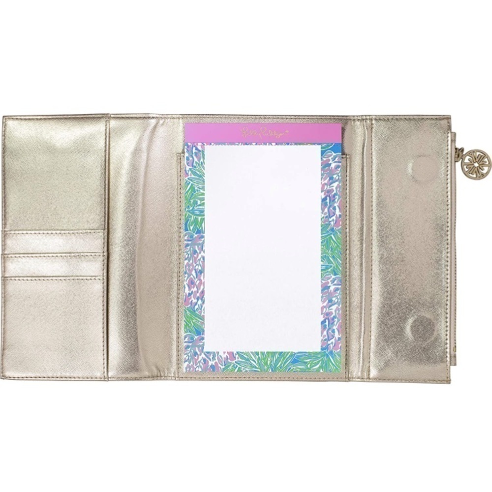 NWT Lilly Pulitzer Women's Vegan Leather Travel Wallet with Pocket Notepad - Picture 2 of 5